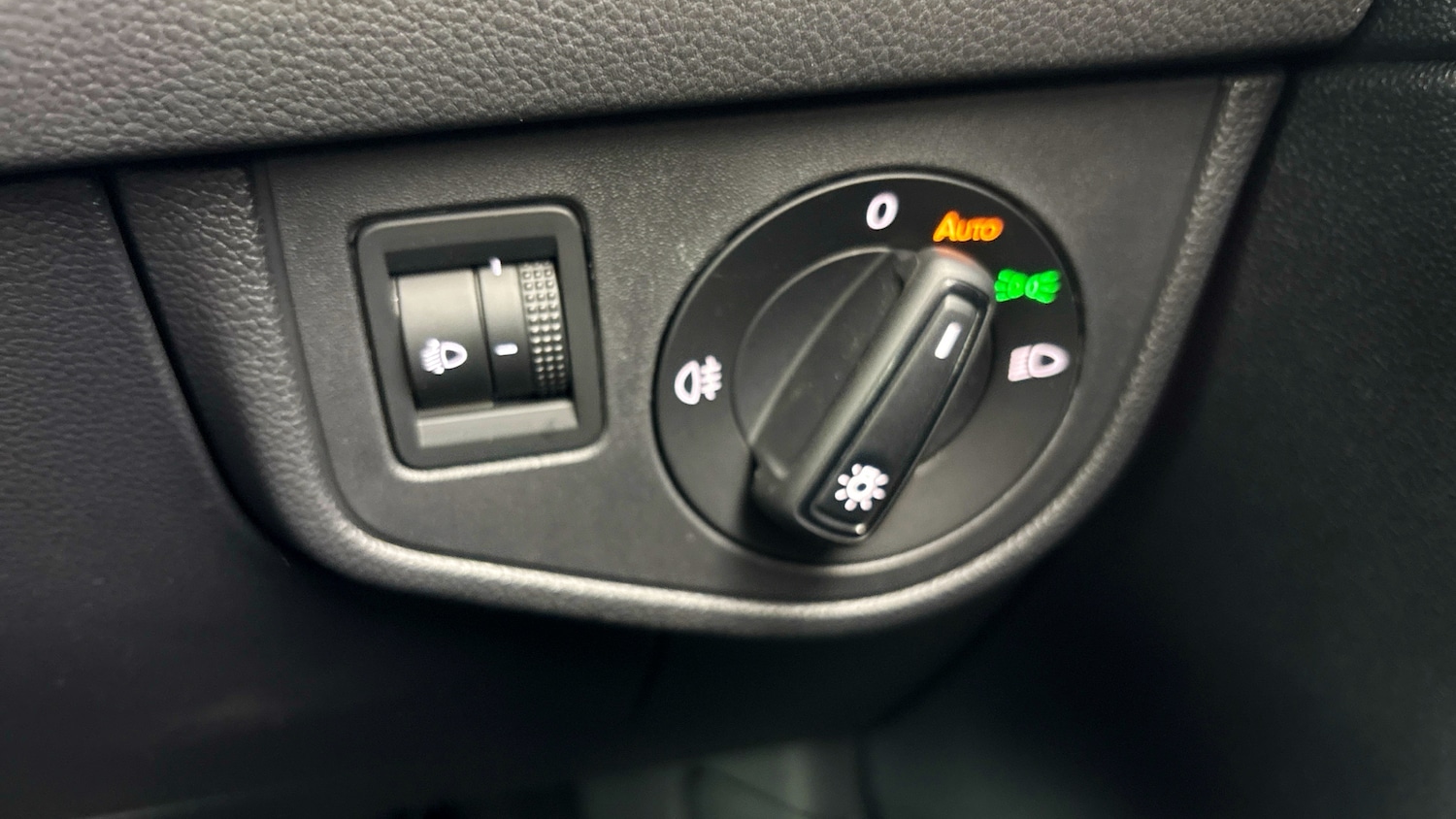 Used Volkswagen Polo 2022 for sale - 77881233: Photo 24