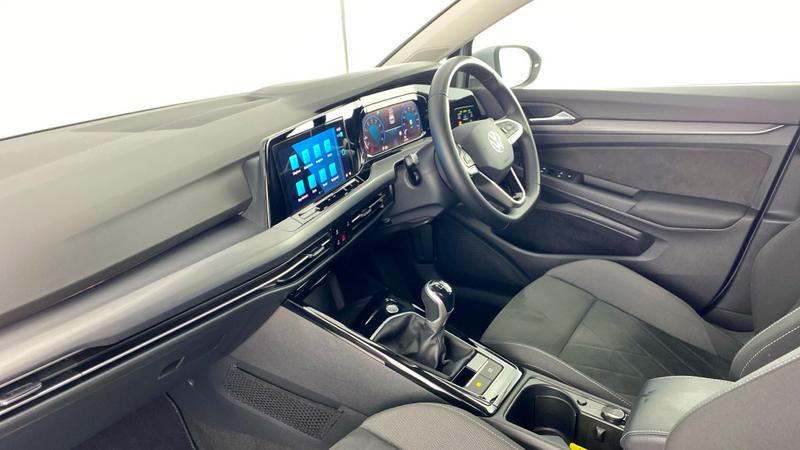 Used Volkswagen Golf 2023 for sale - 76734738: Photo 2