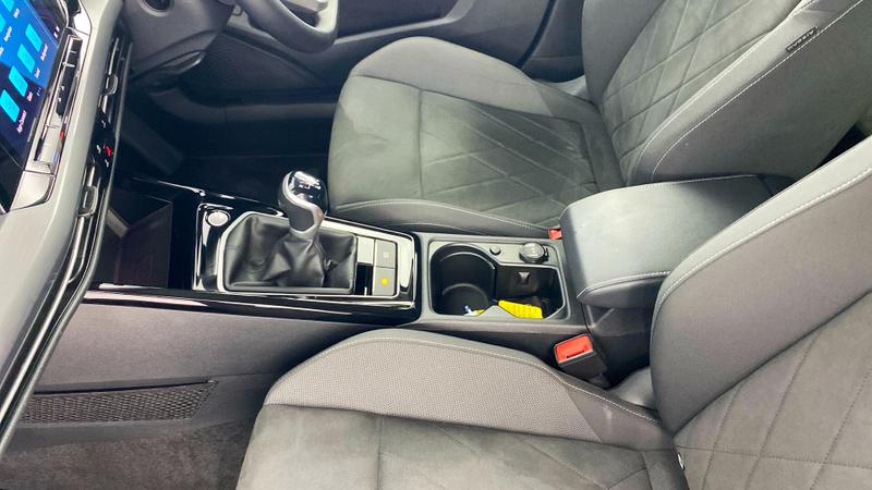 Used Volkswagen Golf 2023 for sale - 76734738: Photo 32