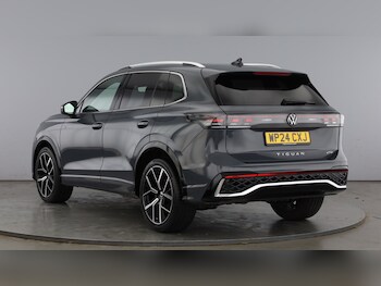 Used Volkswagen Tiguan 2024 for sale - 77602599: Photo