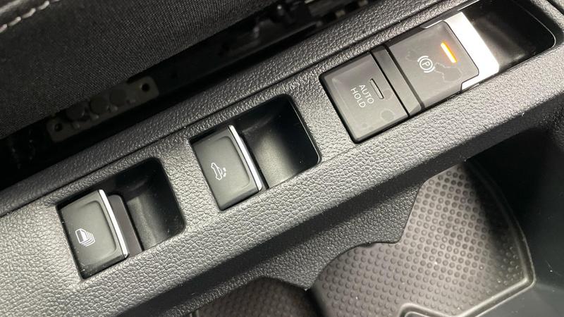 Used Volkswagen T-Roc 2022 for sale - 75995356: Photo 27