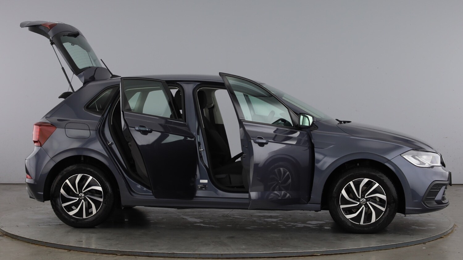 Used Volkswagen Polo 2024 for sale - 77639413: Photo 11