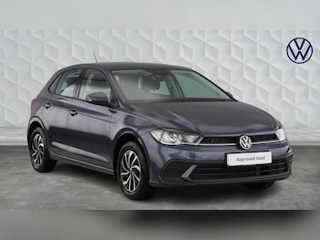 Used Volkswagen Polo 2024 for sale - 77639413: Photo