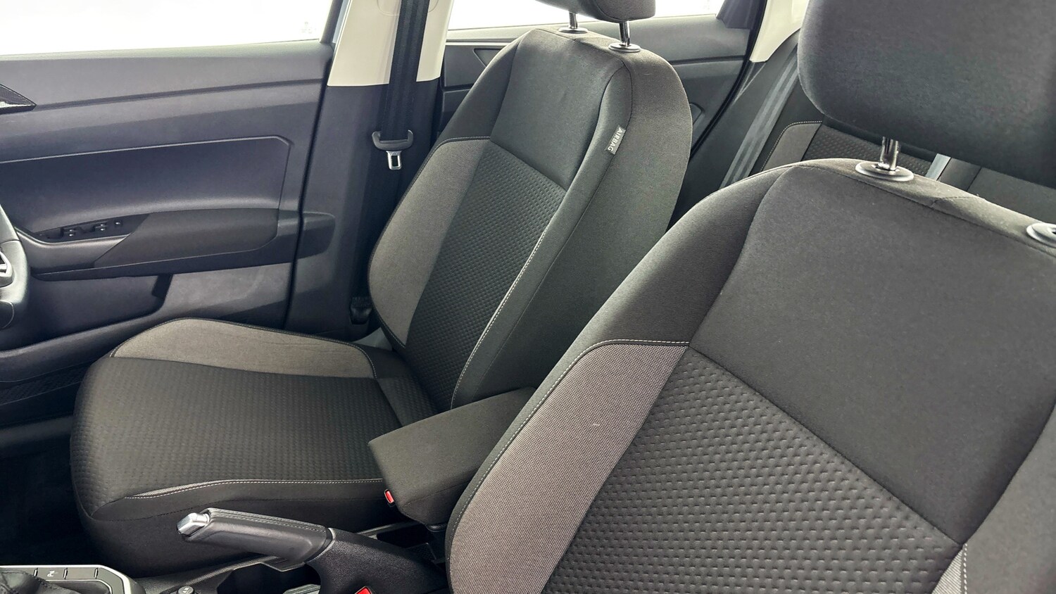 Used Volkswagen Polo 2024 for sale - 77639413: Photo 32