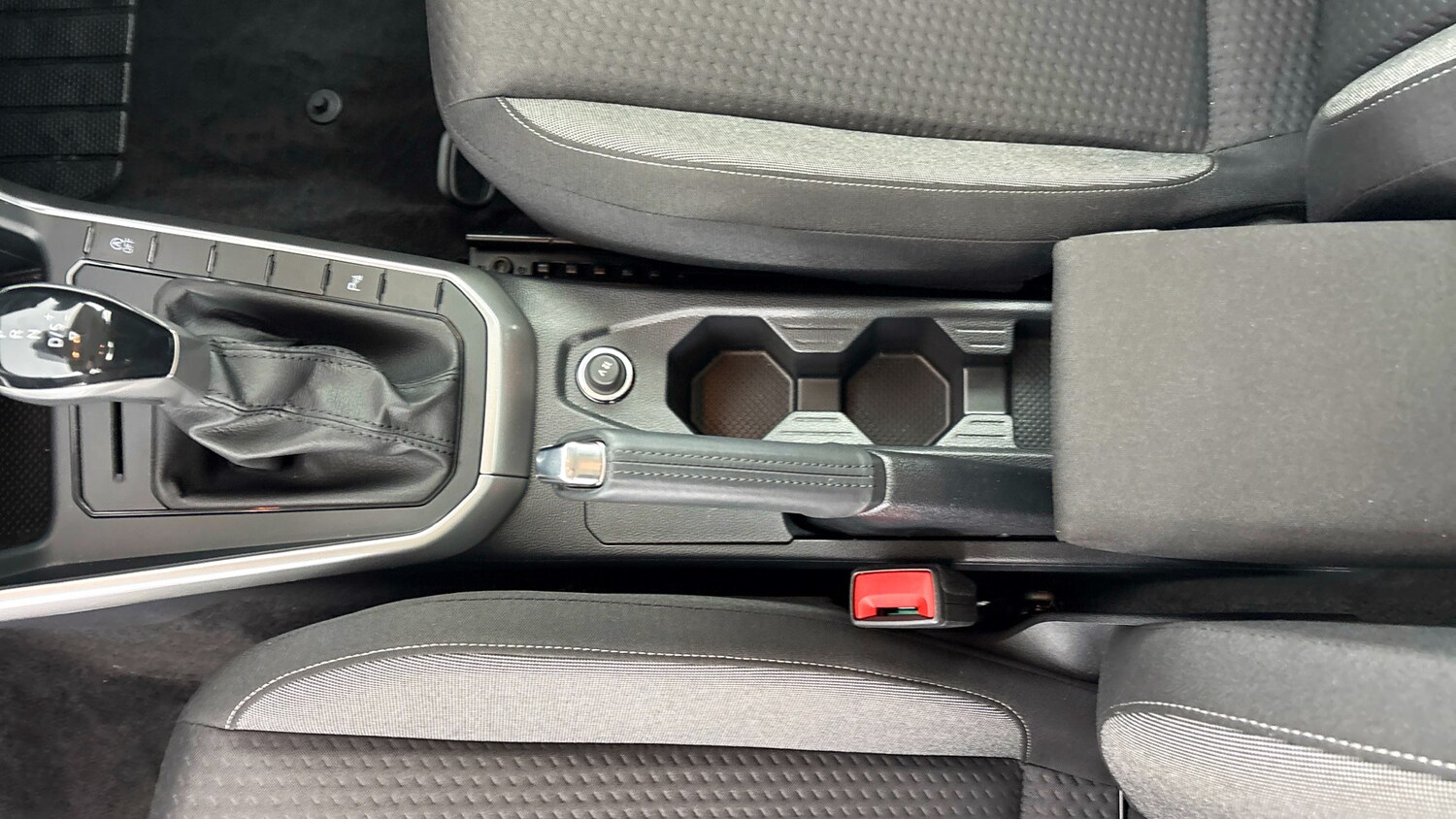 Used Volkswagen Polo 2024 for sale - 77639413: Photo 33