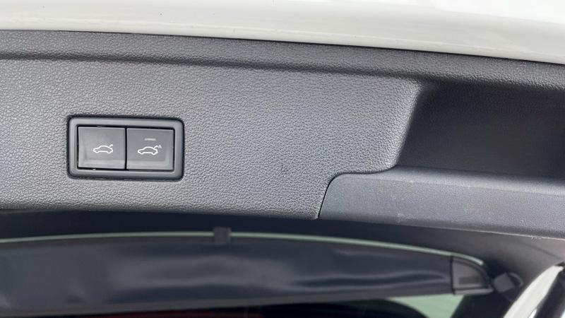 Used Volkswagen Touareg 2020 for sale - 76494516: Photo 40