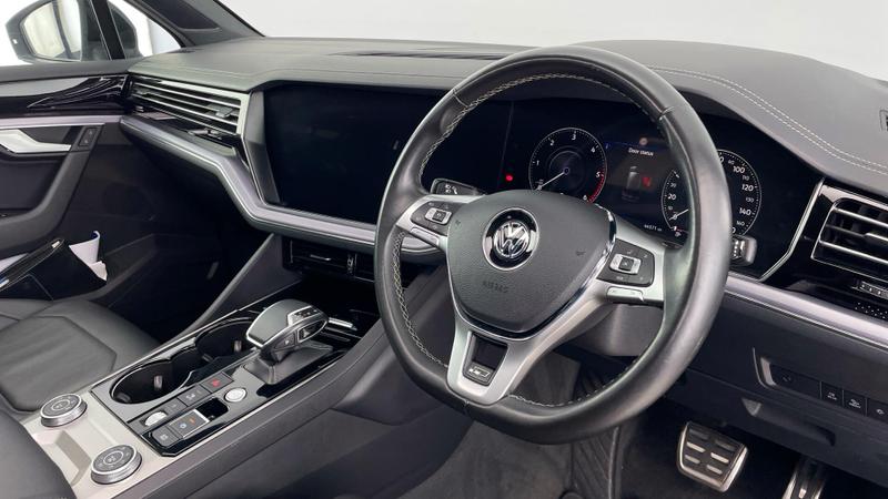 Used Volkswagen Touareg 2020 for sale - 76494516: Photo 6