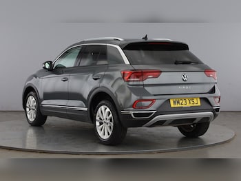 Used Volkswagen T-Roc 2023 for sale - 78938781: Photo