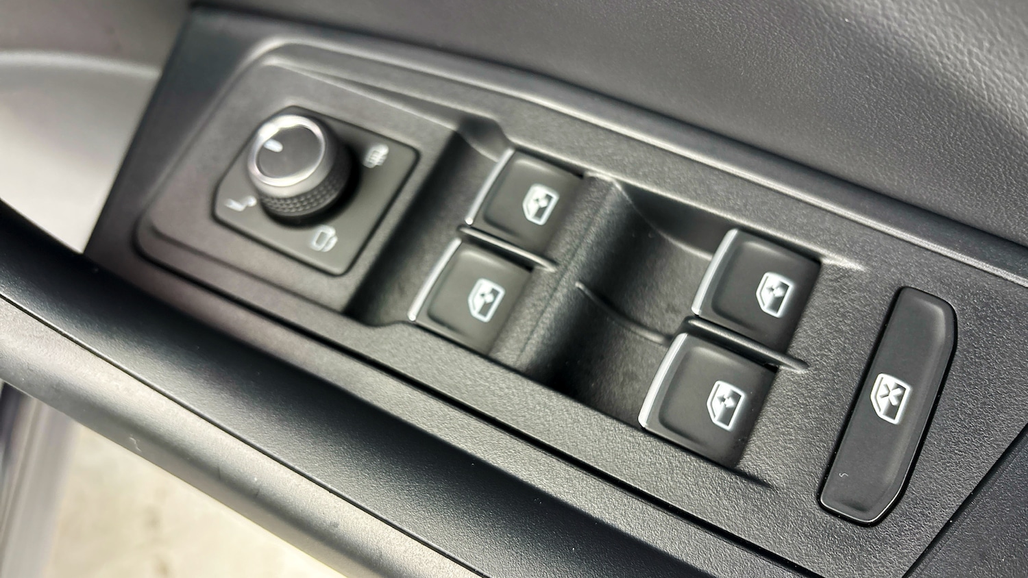 Used Volkswagen T-Roc 2025 for sale - 77639428: Photo 20