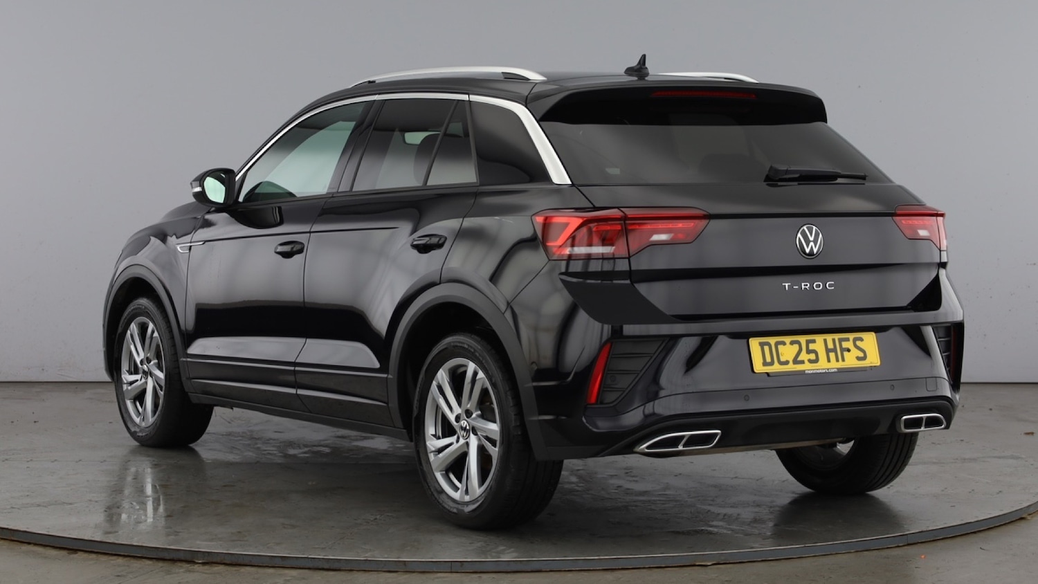 Used Volkswagen T-Roc 2025 for sale - 77639428: Photo 3