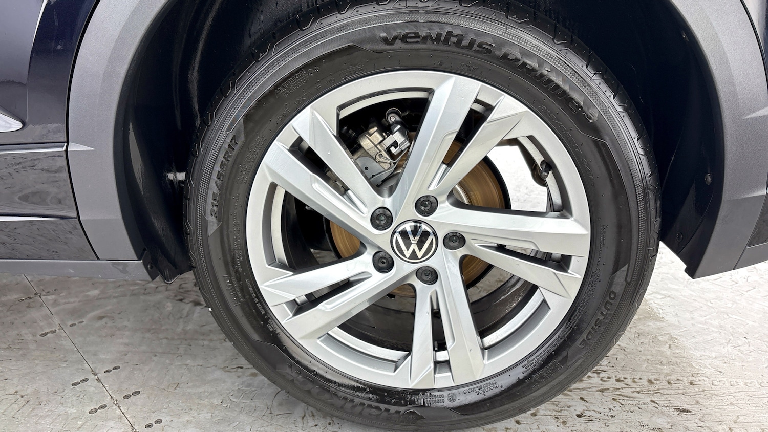 Used Volkswagen T-Roc 2025 for sale - 77639428: Photo 32