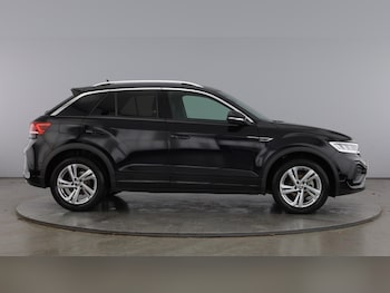 Used Volkswagen T-Roc 2025 for sale - 77639428: Photo