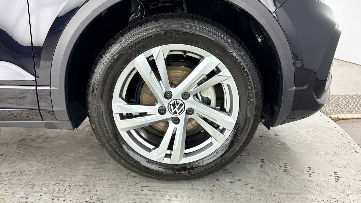 Used Volkswagen T-Roc 2025 for sale - 77639428: Photo 5