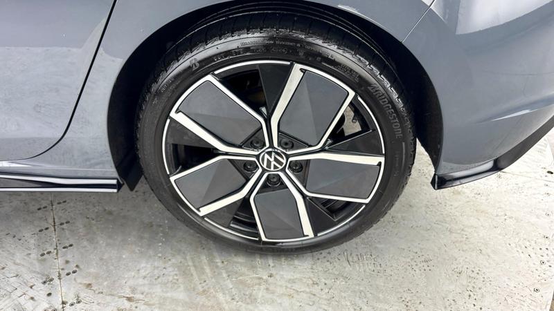 Used Volkswagen Golf 2025 for sale - 77186904: Photo 31