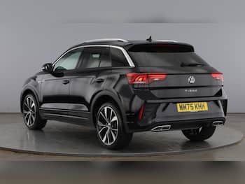 Used Volkswagen T-Roc 2025 for sale - 79679796: Photo
