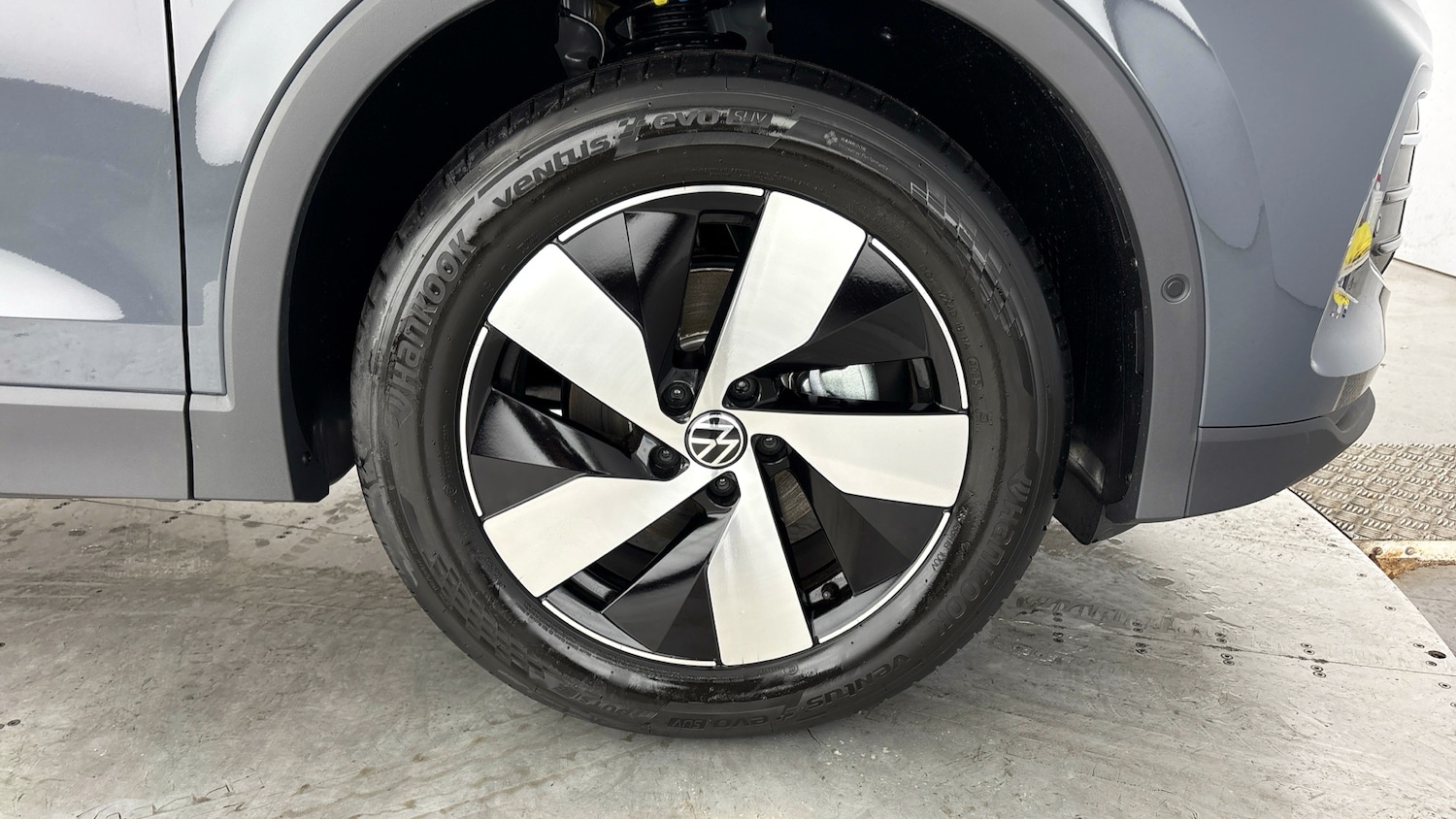 Used Volkswagen Tiguan 2025 for sale - 77781930: Photo 5