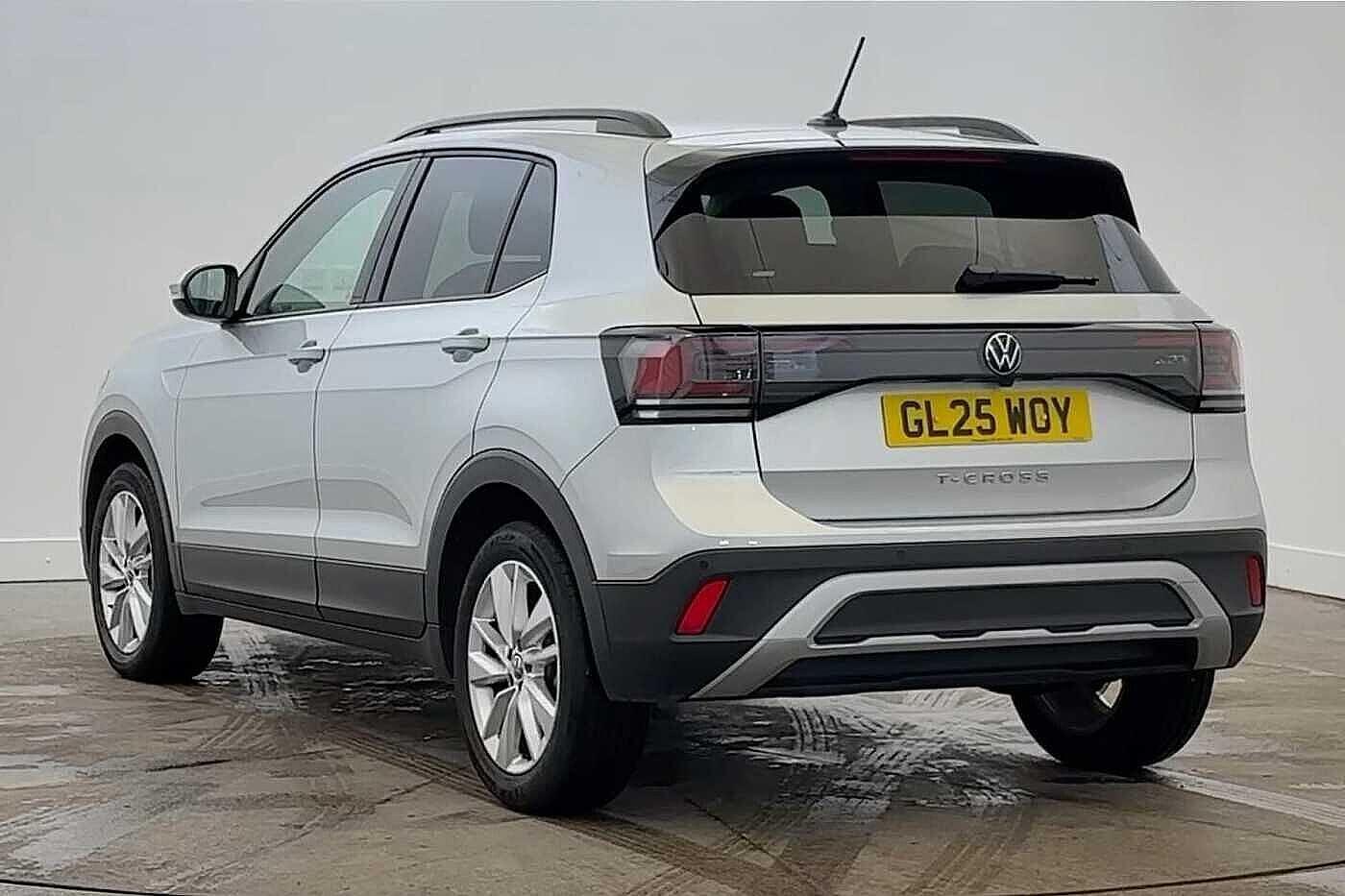 Used Volkswagen T-Cross 2025 for sale - 77975624: Photo 3