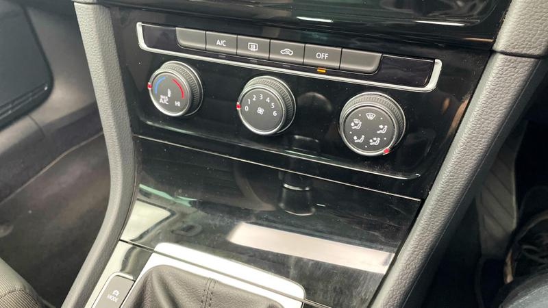 Used Volkswagen Golf 2016 for sale - 75881446: Photo 25