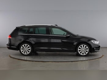 Used Volkswagen Golf 2016 for sale - 75881446: Photo