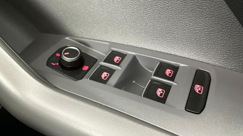 Used Volkswagen T-Cross 2021 for sale - 76222547: Photo 19