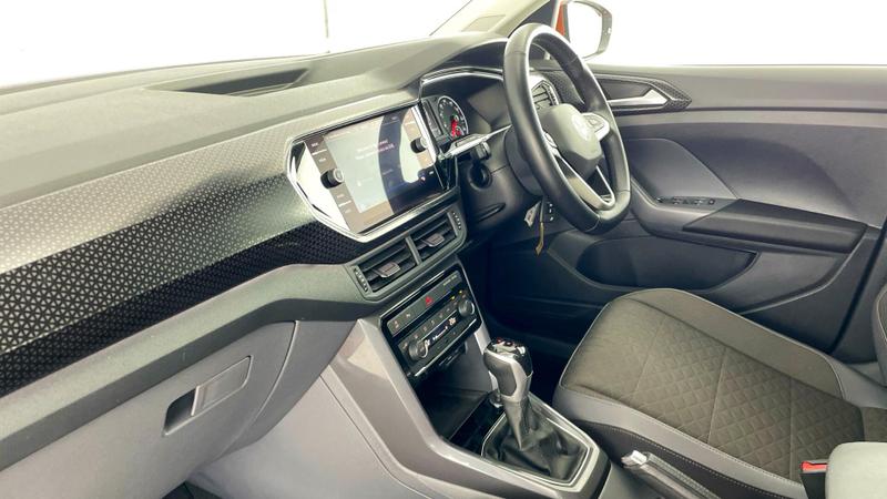 Used Volkswagen T-Cross 2021 for sale - 76222547: Photo 2