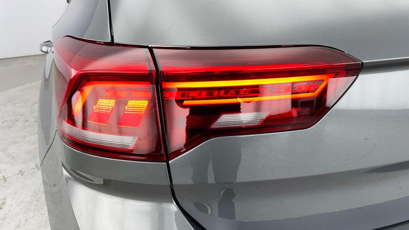 Used Volkswagen T-Roc 2023 for sale - 75985252: Photo 31