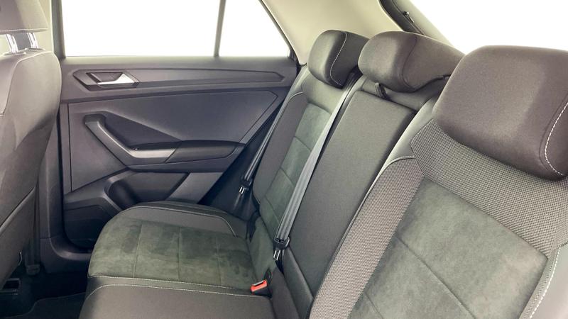 Used Volkswagen T-Roc 2023 for sale - 75985252: Photo 33