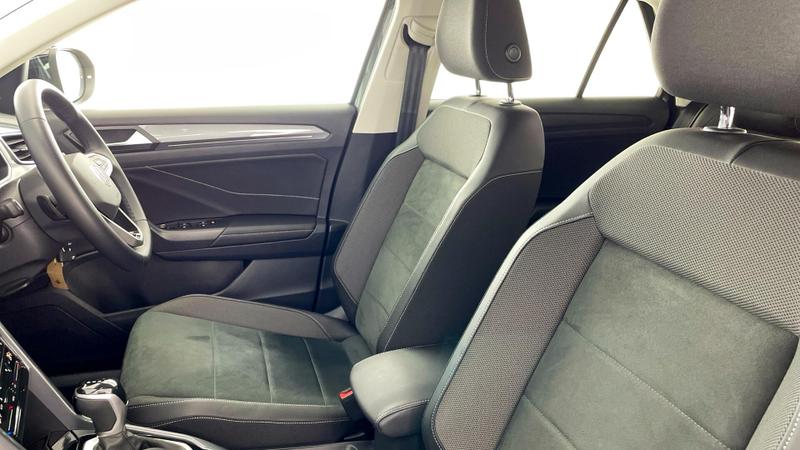 Used Volkswagen T-Roc 2023 for sale - 75985252: Photo 34