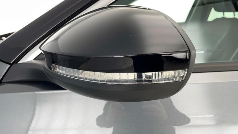 Used Volkswagen T-Roc 2023 for sale - 75985252: Photo 35