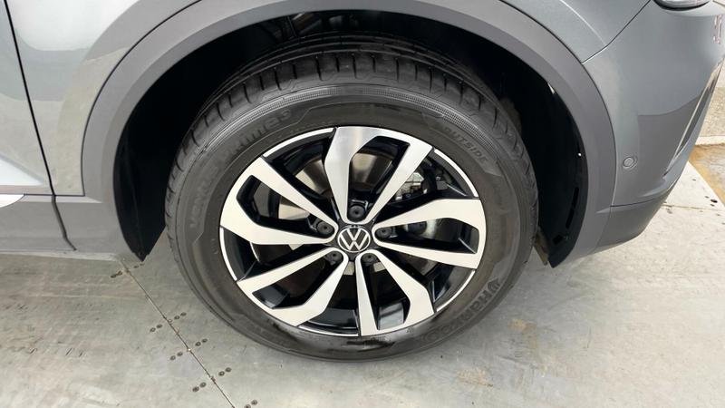 Used Volkswagen T-Roc 2023 for sale - 75985252: Photo 5