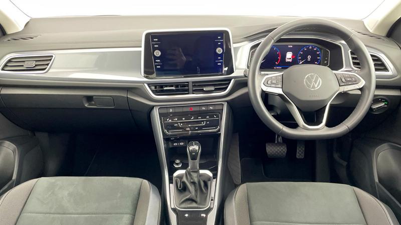 Used Volkswagen T-Roc 2023 for sale - 75985252: Photo 8