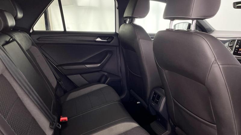 Used Volkswagen T-Roc 2018 for sale - 76026299: Photo 27