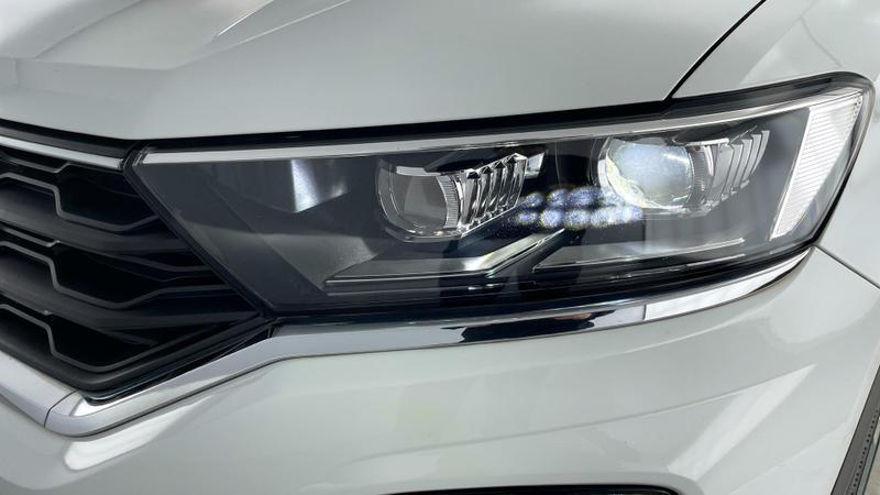 Used Volkswagen T-Roc 2018 for sale - 76026299: Photo 39