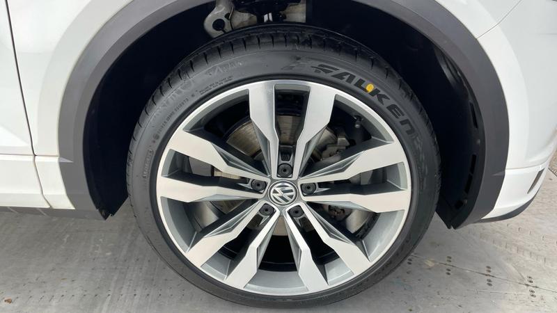 Used Volkswagen T-Roc 2018 for sale - 76026299: Photo 6