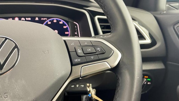 Used Volkswagen T-Roc 2024 for sale - 75178581: Photo 23