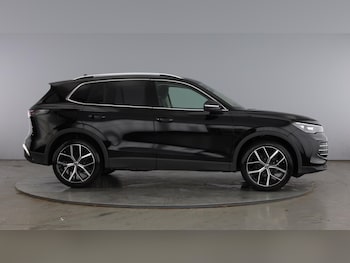 Used Volkswagen Tiguan undefined for sale - 78801651: Photo