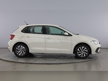 Used Volkswagen Polo 2023 for sale - 78370548: Photo