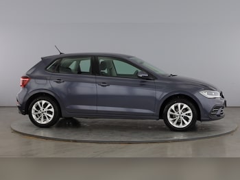 Used Volkswagen Polo 2023 for sale - 77881248: Photo