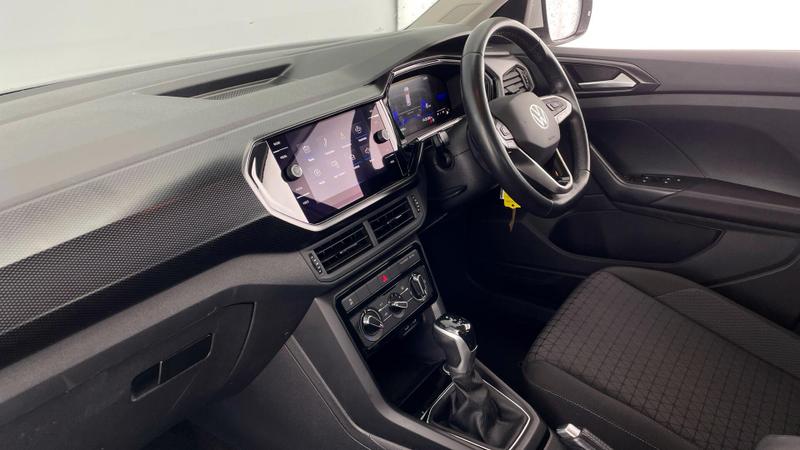 Used Volkswagen T-Cross 2022 for sale - 76114616: Photo 2