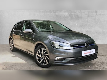 Used Volkswagen Golf 2019 for sale - 78446108: Photo