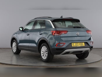 Used Volkswagen T-Roc 2022 for sale - 78698781: Photo
