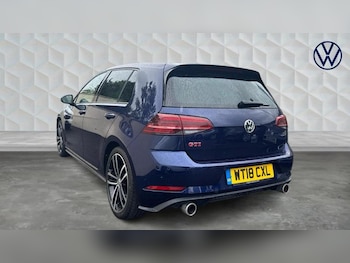 Used Volkswagen Golf 2018 for sale - 75718085: Photo