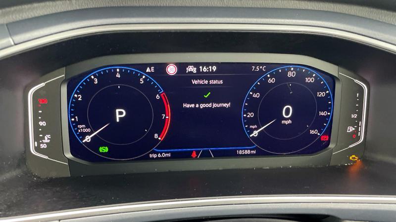 Used Volkswagen T-Roc 2022 for sale - 76568654: Photo 21