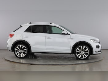 Used Volkswagen T-Roc 2020 for sale - 77515533: Photo