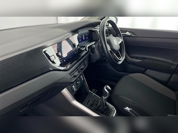 Used Volkswagen Polo 2023 for sale - 76494641: Photo