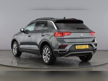 Used Volkswagen T-Roc 2020 for sale - 76209456: Photo