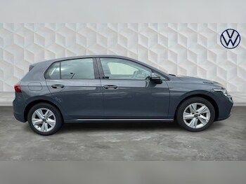 Used Volkswagen Golf 2022 for sale - 75717939: Photo
