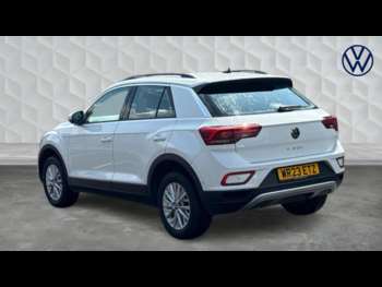 Used Volkswagen T-Roc 2023 for sale - 74760329: Photo