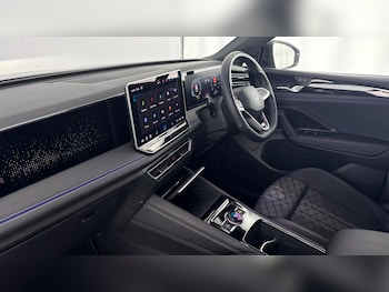 Used Volkswagen Tiguan 2025 for sale - 77602570: Photo