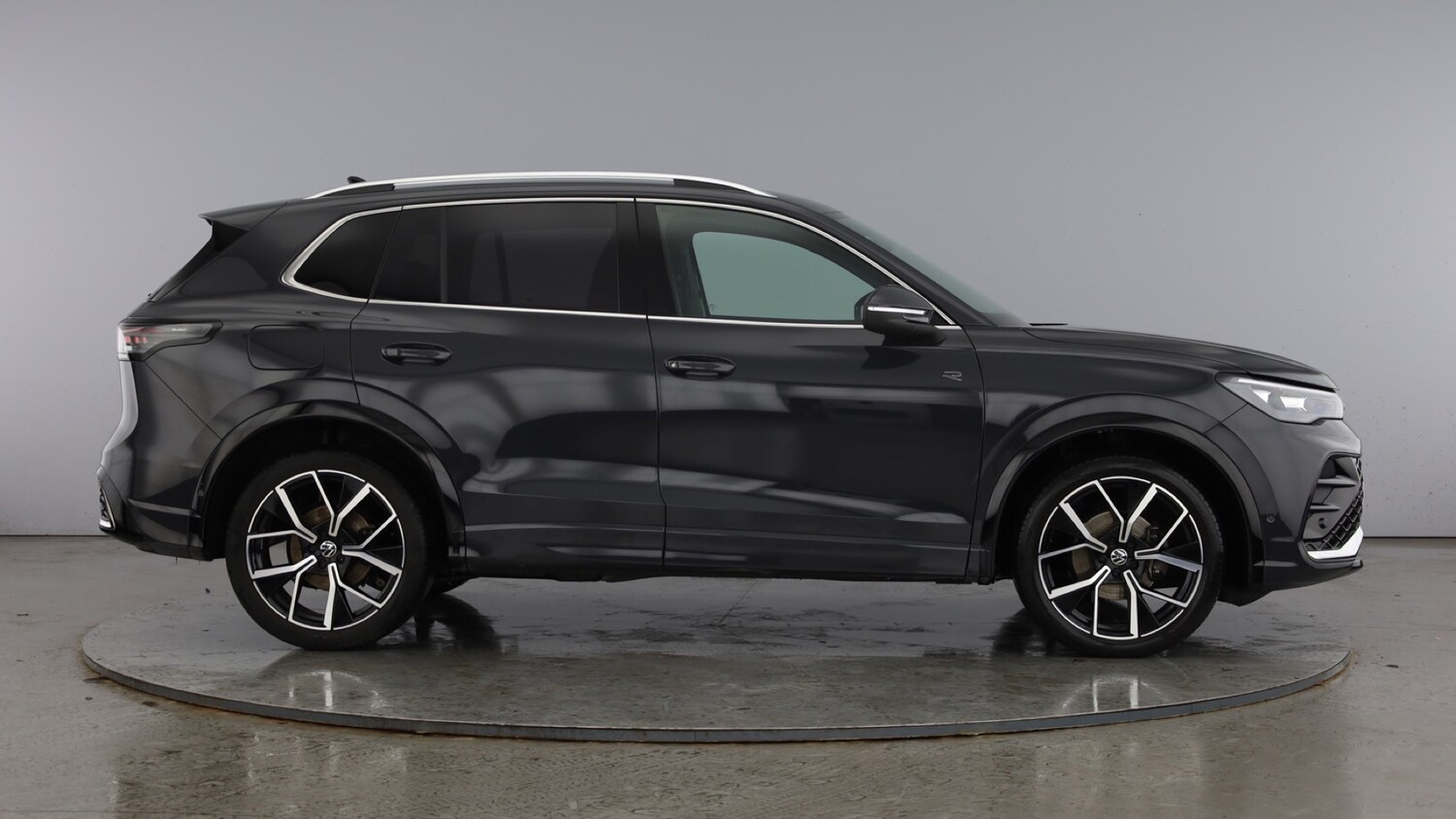 Used Volkswagen Tiguan 2025 for sale - 77602570: Photo 4